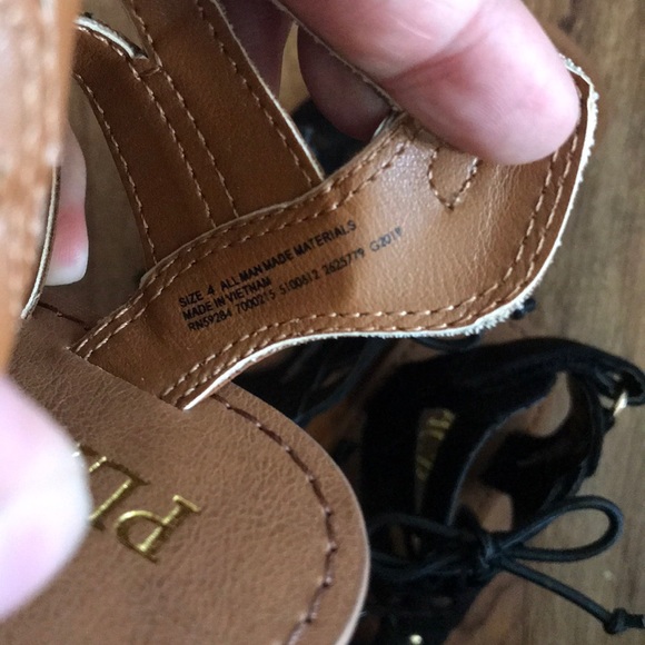 Toddler sandals - Picture 3 of 3